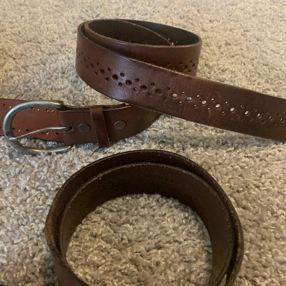 5 Abercrombie, Hollister, American Eagle belts! - Picture 4 of 8